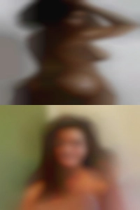 Laid back hot middle age women looking for fuck ,easy going.